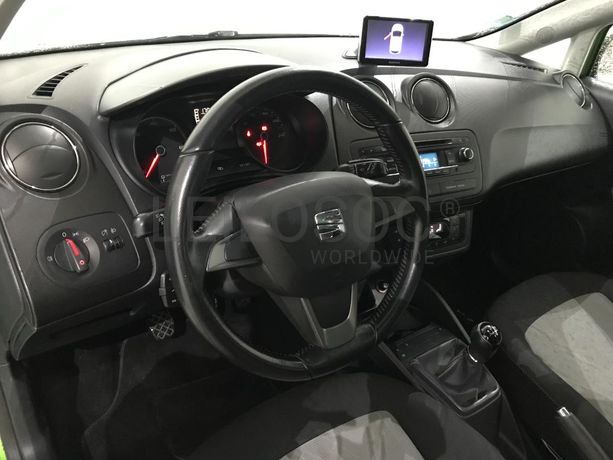 Seat Ibiza 1.2 TDI · Ano 2014