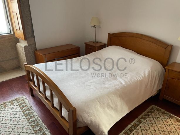 Moradia V6 · Almeida, Guarda