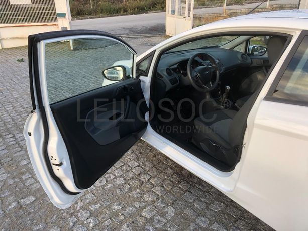 Ford Fiesta 1.4 TDCi · Ano 2010