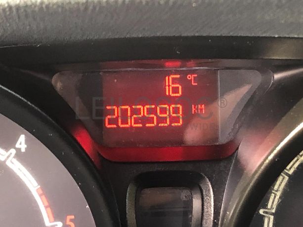 Ford Fiesta 1.4 TDCi · Ano 2010