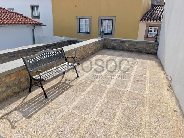 Moradia V6 · Almeida, Guarda