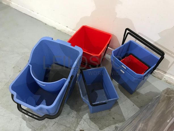 Baldes Limpeza