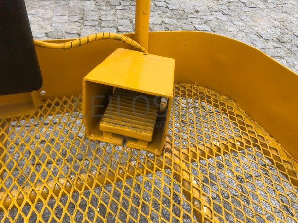 Plataforma Elevatória Haulotte HA12DE