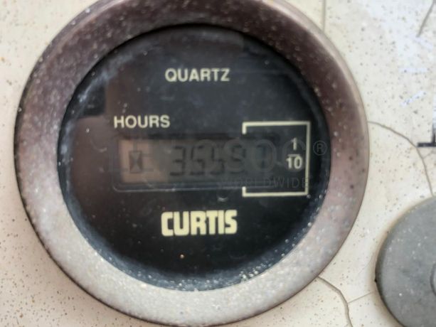 Plataforma Elevatória Haulotte HA12DE