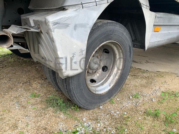 Mercedes-Benz Atego 815