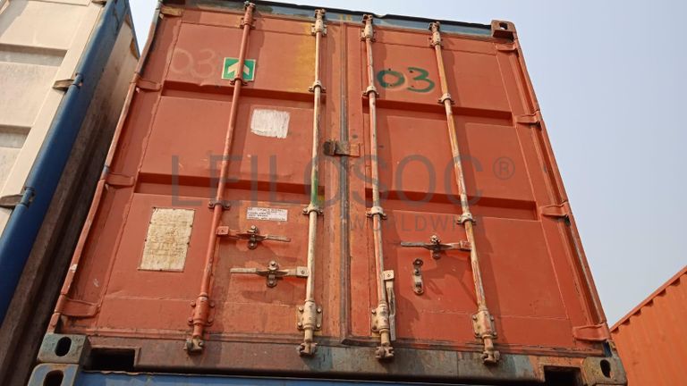 Diversos + Diversos + Rolo de fita + Diversos + Papel higiénico + Diversos + Diversos + Diversos + Diversos + Diversos + Tinta dulux + Diversos + Placas de sinalização + Contentor de 40P ·