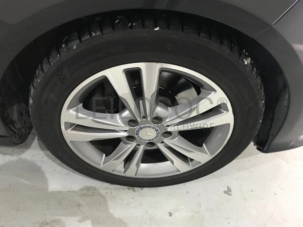 Mercedes-Benz E300 Blue Tec Híbrido 2.2 · Ano 2014