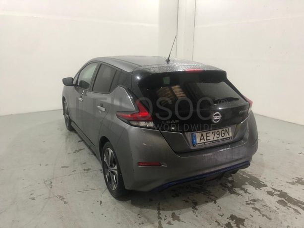 Nissan Leaf · Ano 2020