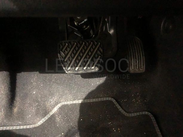 Nissan Leaf · Ano 2020