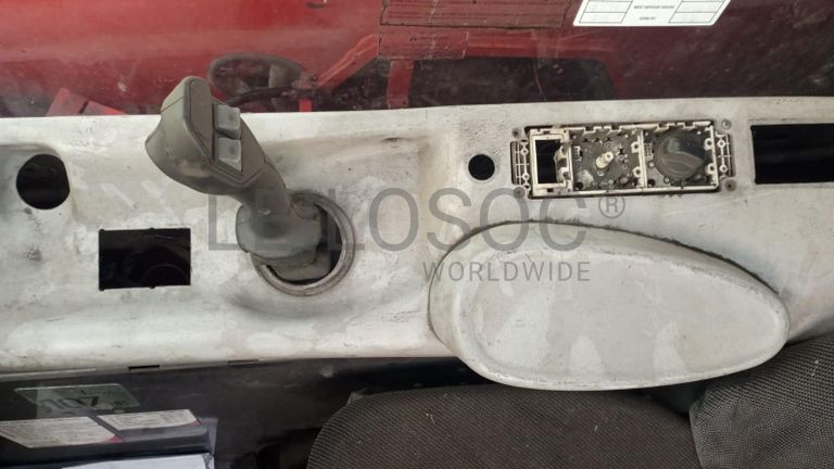 Empilhador Telescópico MANITOU MHT 10210 ·