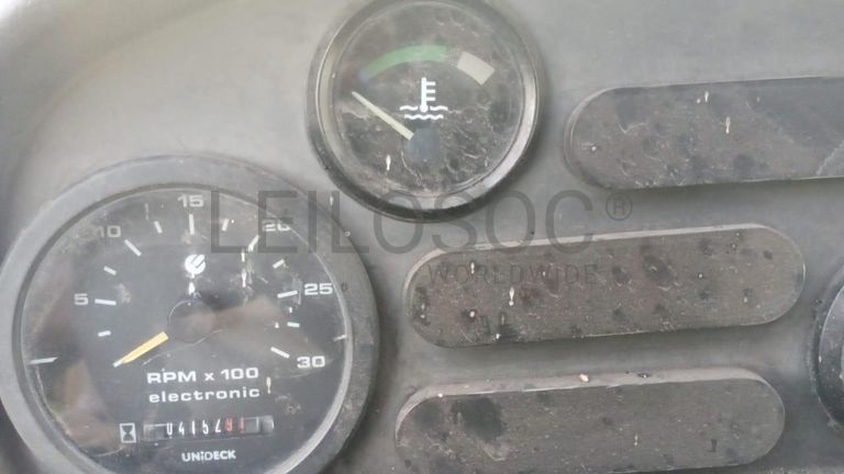 Empilhador Telescópico MANITOU MHT 10210 ·