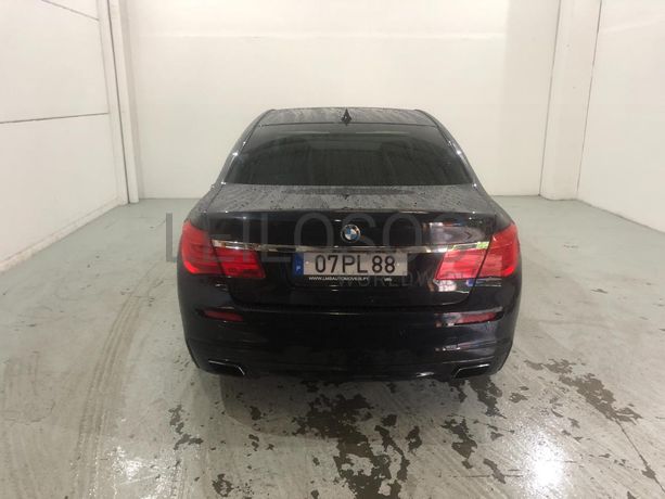 BMW 740 D · Ano 2011