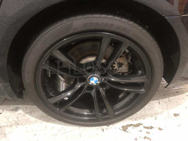 BMW 740 D · Ano 2011