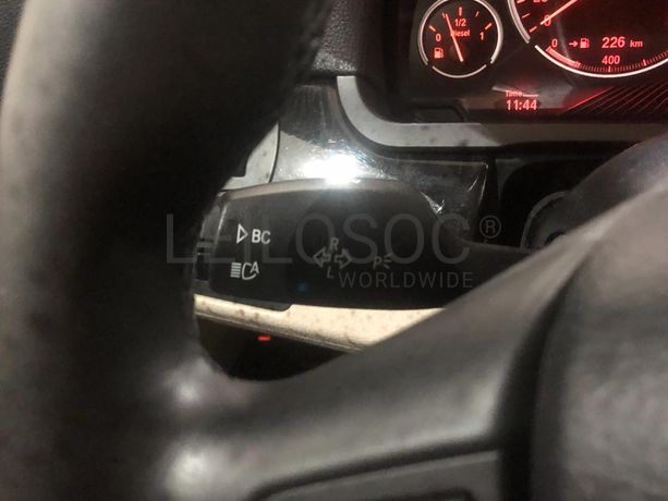 BMW 740 D · Ano 2011