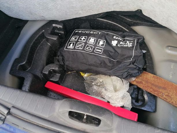 Peugeot 208 1.4HDI · Ano 2012