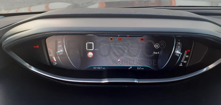 Peugeot 5008 1.6 BlueHDI · Ano 2017