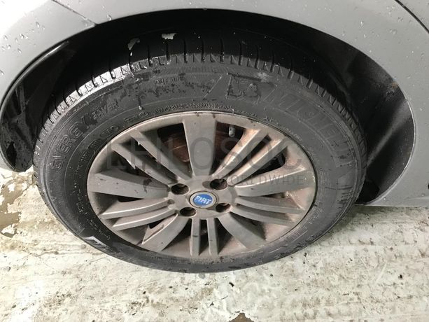 Fiat Punto 1.3D · Ano 2006