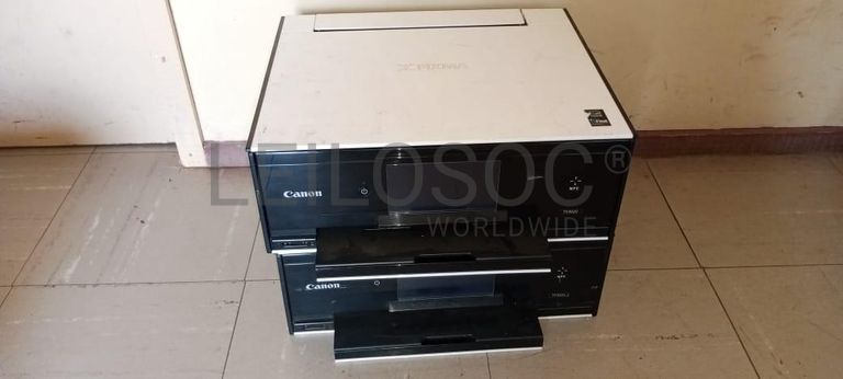 Material Informático ·