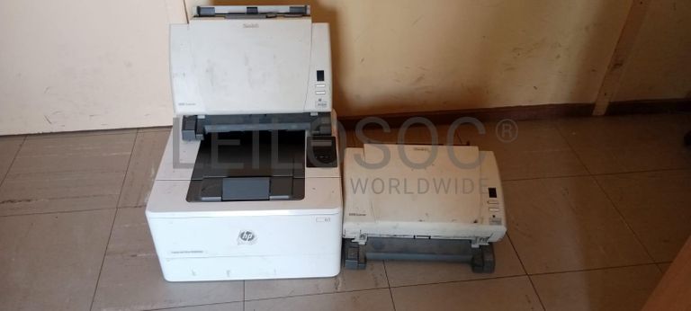 Material Informático ·