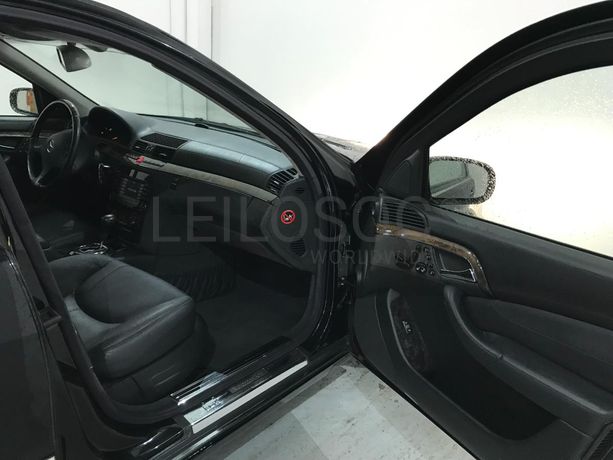 Mercedes-Benz S600 5.5 V12 · Ano 2005