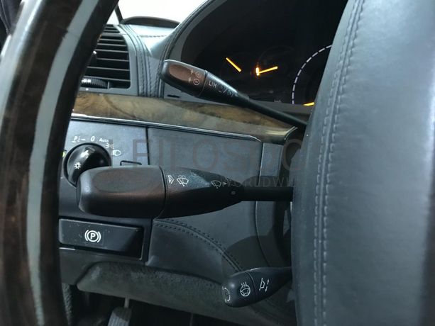 Mercedes-Benz S600 5.5 V12 · Ano 2005