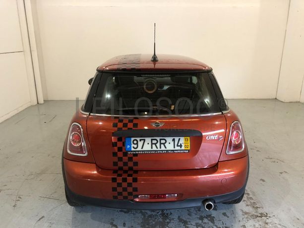Mini Cooper 1.6D · Ano 2013