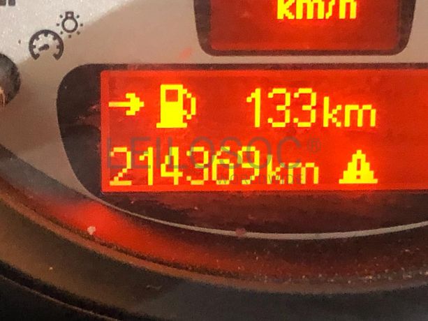 Mini Cooper 1.6D · Ano 2013