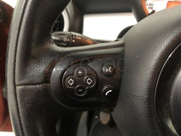 Mini Cooper 1.6D · Ano 2013