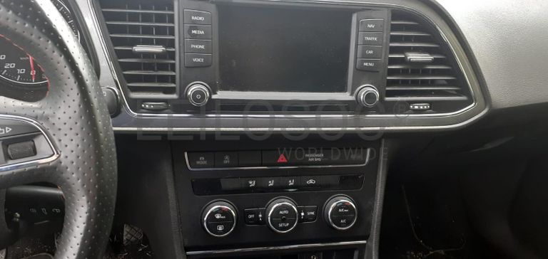 Seat Leon 2.0 TDI · Ano 2015