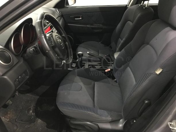 Mazda 3 · Ano 2004