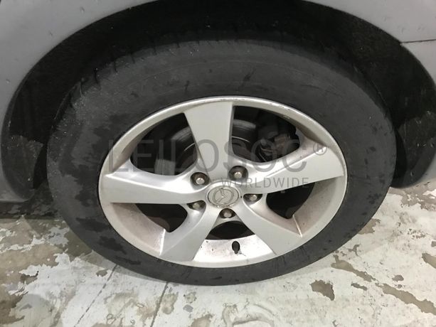 Mazda 3 · Ano 2004