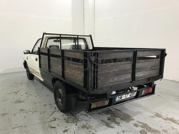 Toyota Hilux 2.4D · Ano 1992