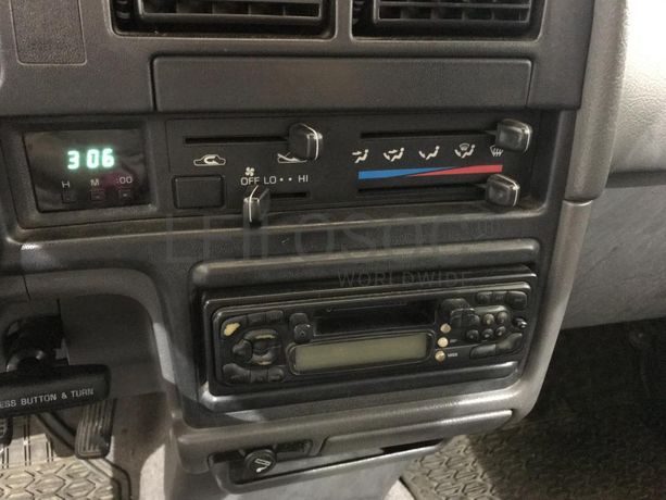 Toyota Hilux 2.4D · Ano 1992