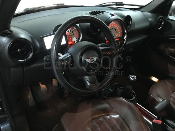 Mini Paceman 1.6 D · Ano 2014