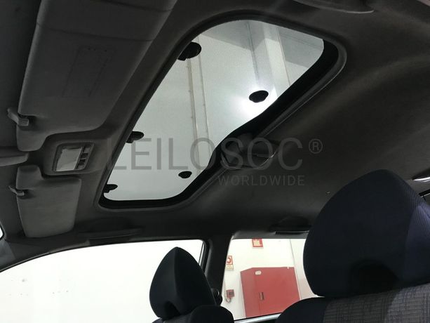 Honda HR-V 1.6 16v · Ano 1999