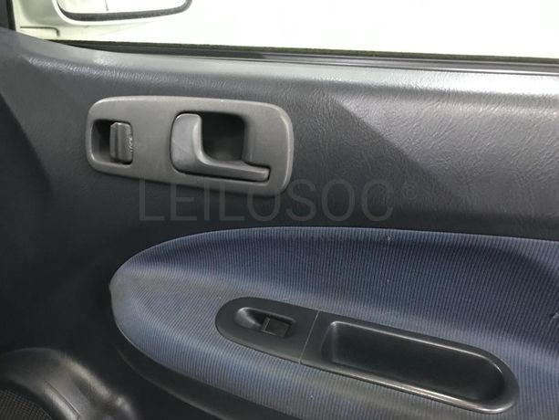 Honda HR-V 1.6 16v · Ano 1999