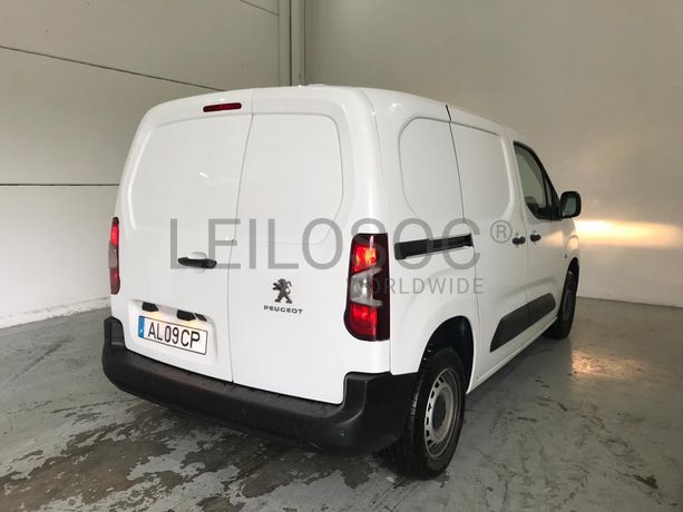 Peugeot Partner 1.5 HDI · Ano 2021