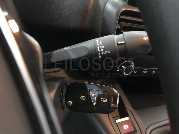 Peugeot Partner 1.5 HDI · Ano 2021