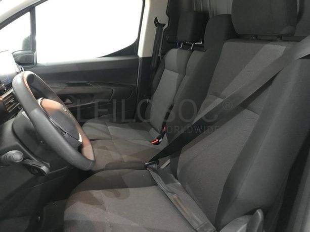 Peugeot Partner 1.5 HDI · Ano 2021