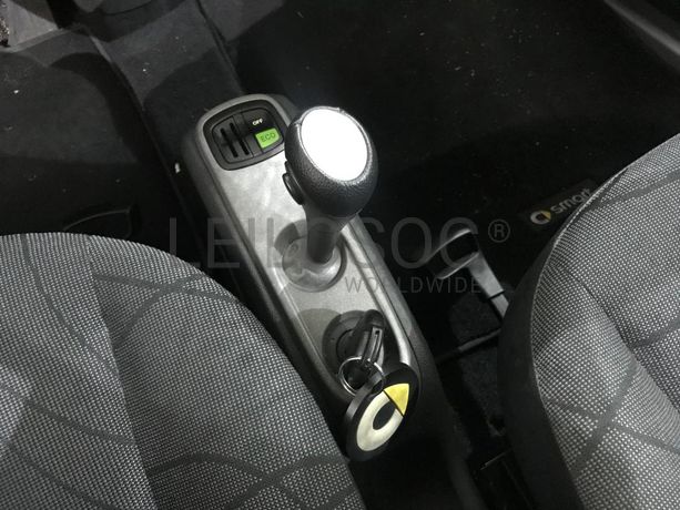 Smart For Two MHD 1.0 · Paredes