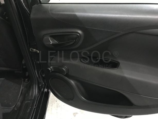 Fiat Punto 1.2 · Ano 2016