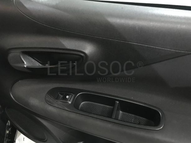 Fiat Punto 1.2 · Ano 2016