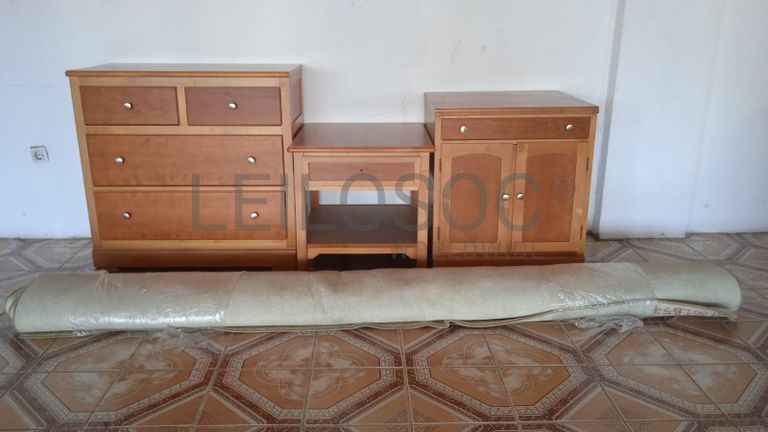 Mobiliário de lar ·