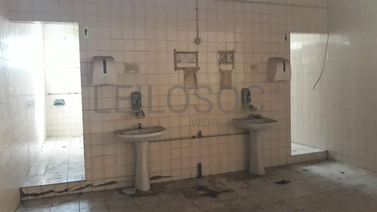 Armazéns + Lote para Construção + Terrenos · Ourém