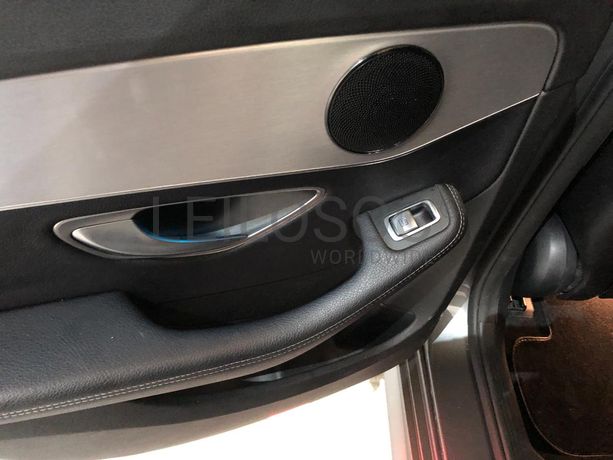 Mercedes-Benz C180D · Ano 2018