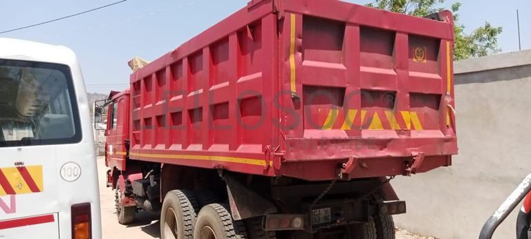 Camião ShacMan F3000 ·