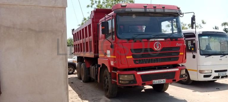 Camião ShacMan F3000 ·