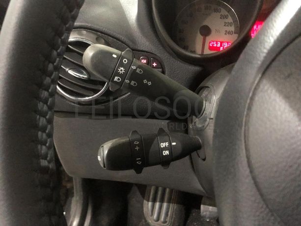 Alfa Romeo 1.9 JTD · Ano 2005