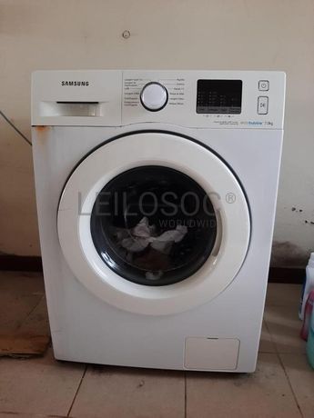 Máquina Lavar Roupa