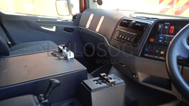 Autotanque Mercedes Benz Atego ·